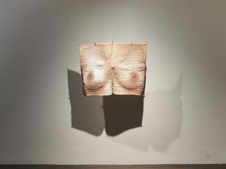 Ain image of the artwork Tightness of the Heart (Deltangi) by Golnar Adili 